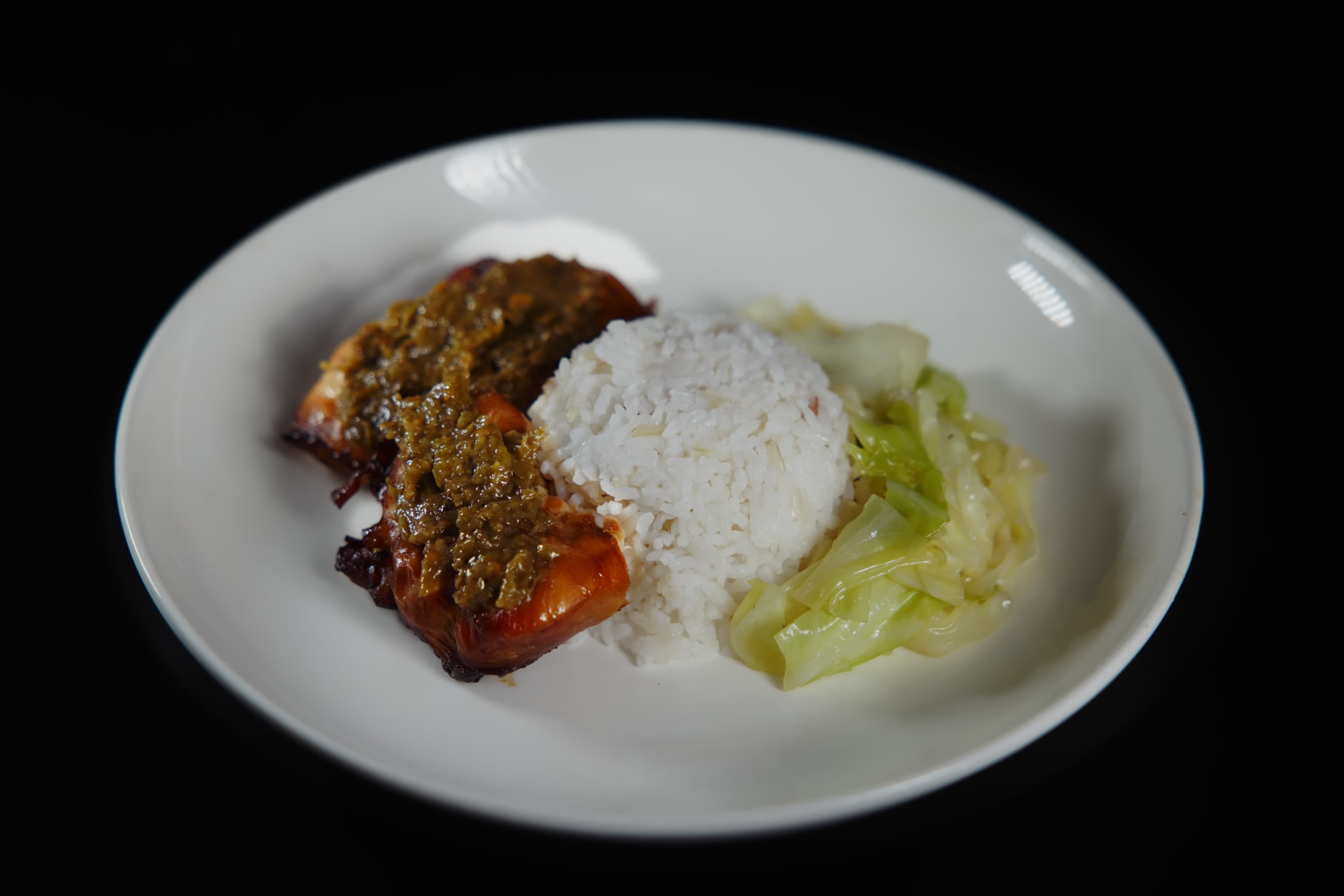 Ayam Sambal Hijau with Cabbage & Rice